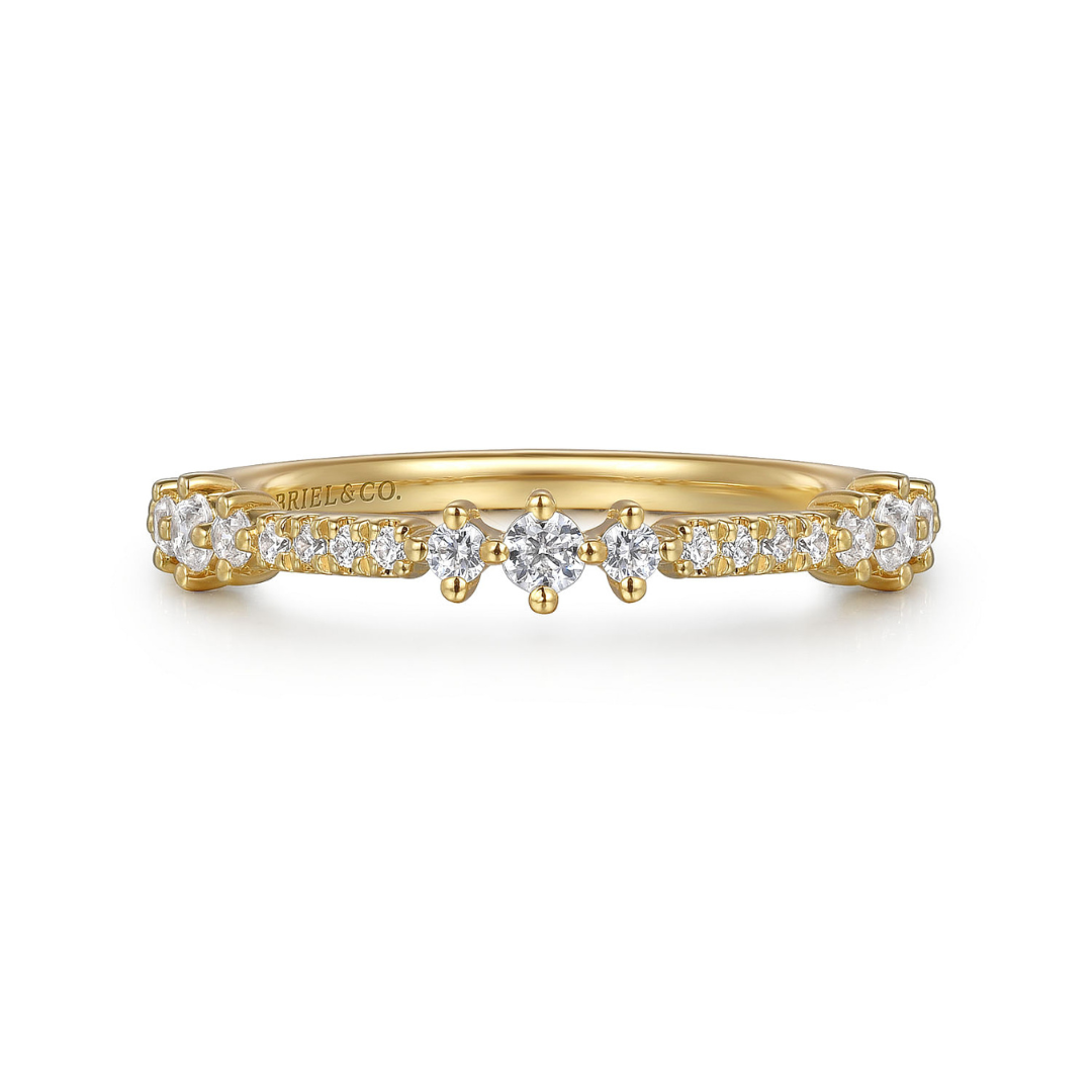 Gold diamond ring ladies discount