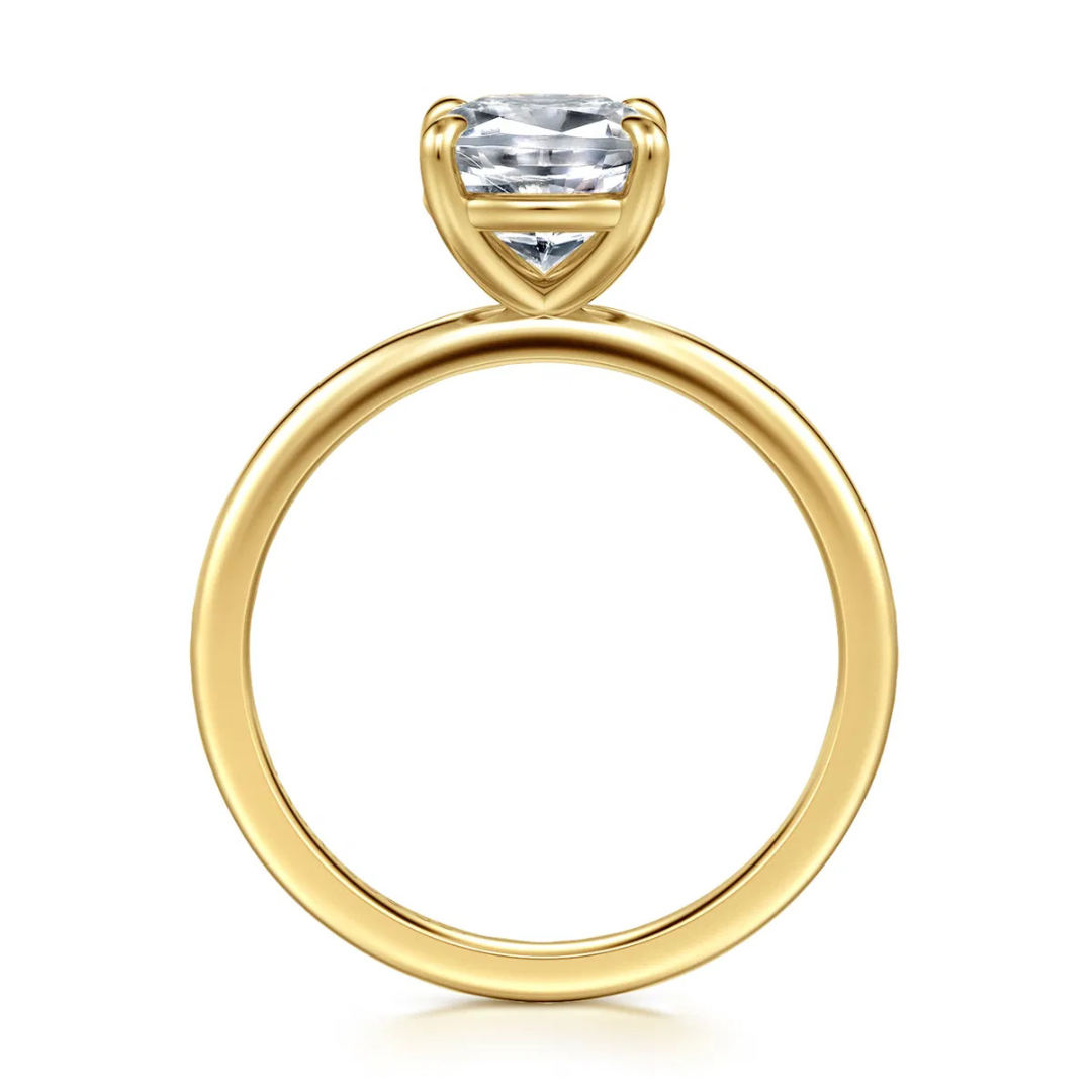 Yellow Gold Cushion Shape Solitaire Engagement Ring (156096)