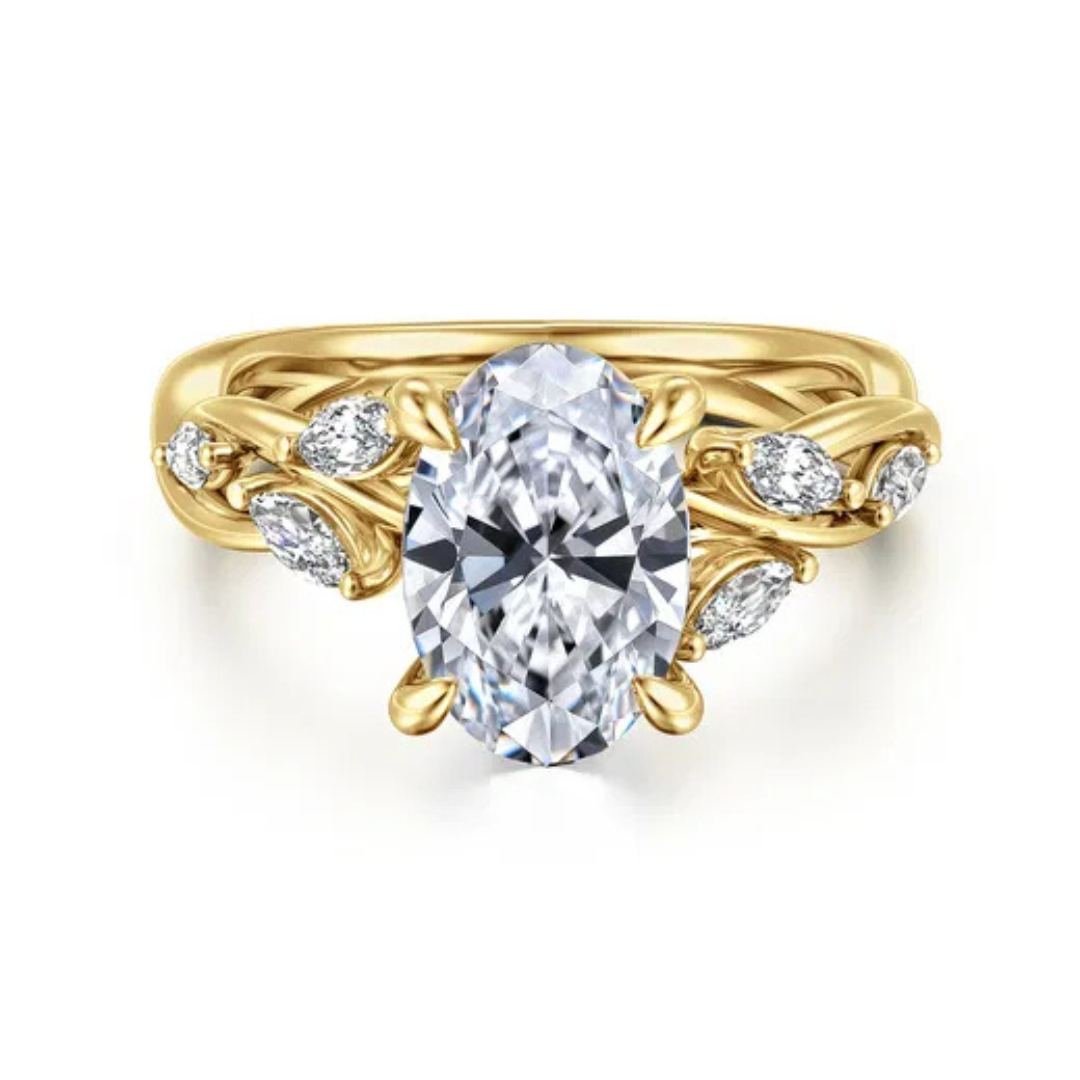 Yellow Gold Oval Diamond Engagement Ring (526105)